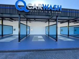 Mur-du-fond-station-de-lavage-QCarwash-1