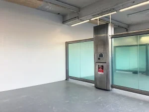 Rénovation de la cabine de autolavage Avia Express