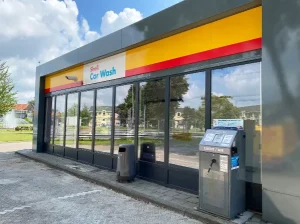 Rénovation de murs en PVC pour Shell Eindhoven, Pays Bas